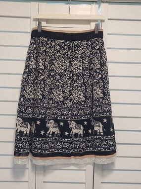 Printed Elephant-Trim Midi Skirt - Black and White